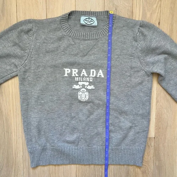 Prada Logo Grey Crewneck Sweater - Picture 9 of 9